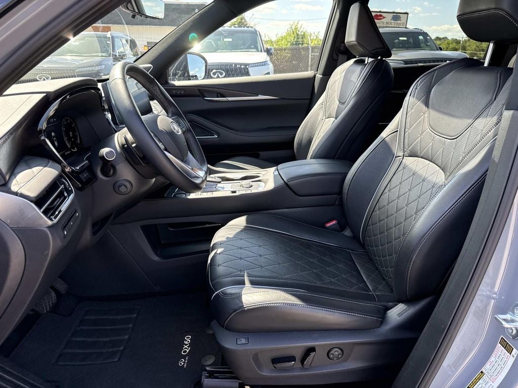 2025 INFINITI QX60 Autograph