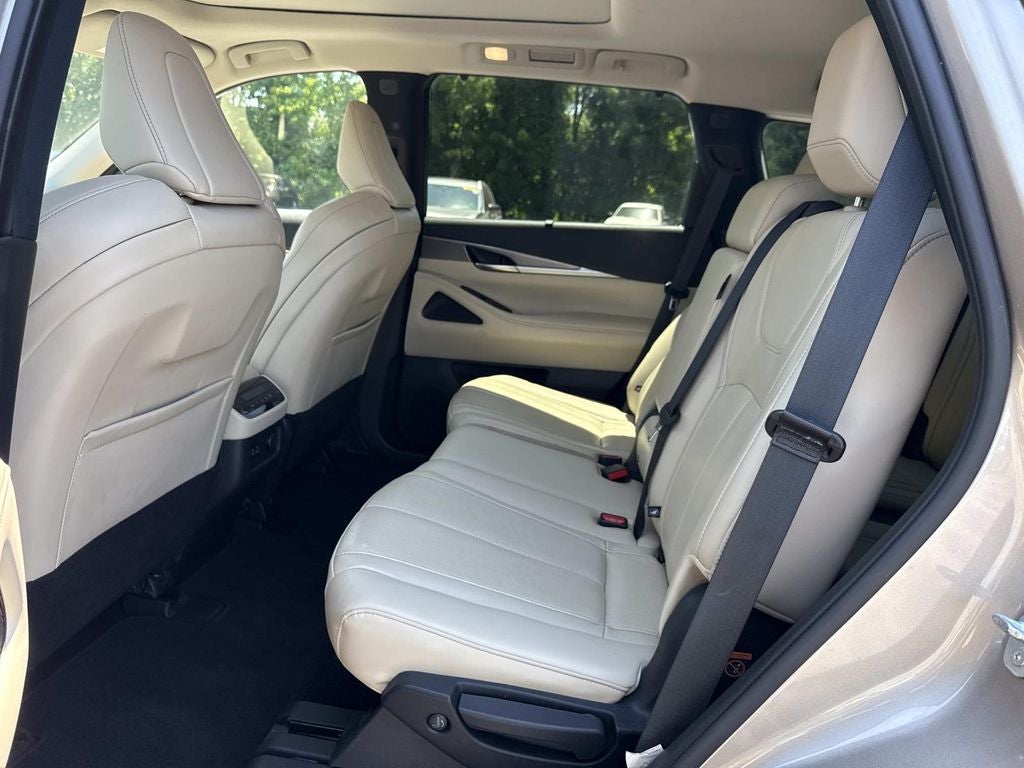 2023 INFINITI QX60 LUXE