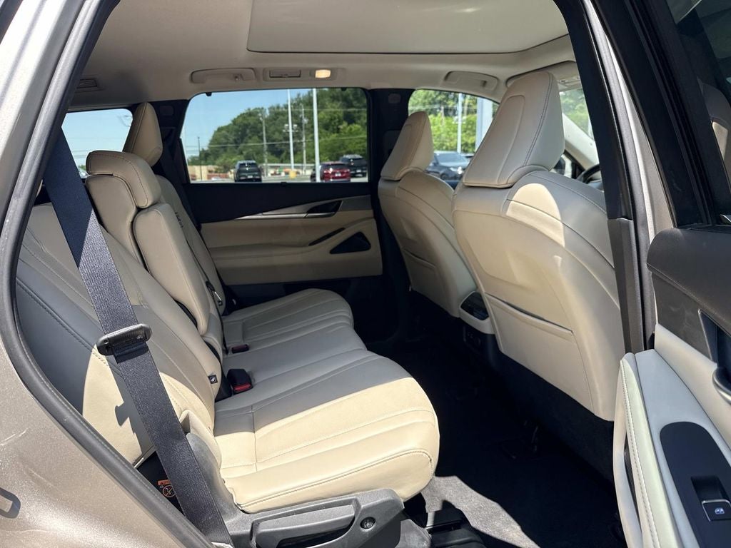 2023 INFINITI QX60 LUXE
