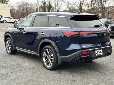 2023 INFINITI QX60 LUXE