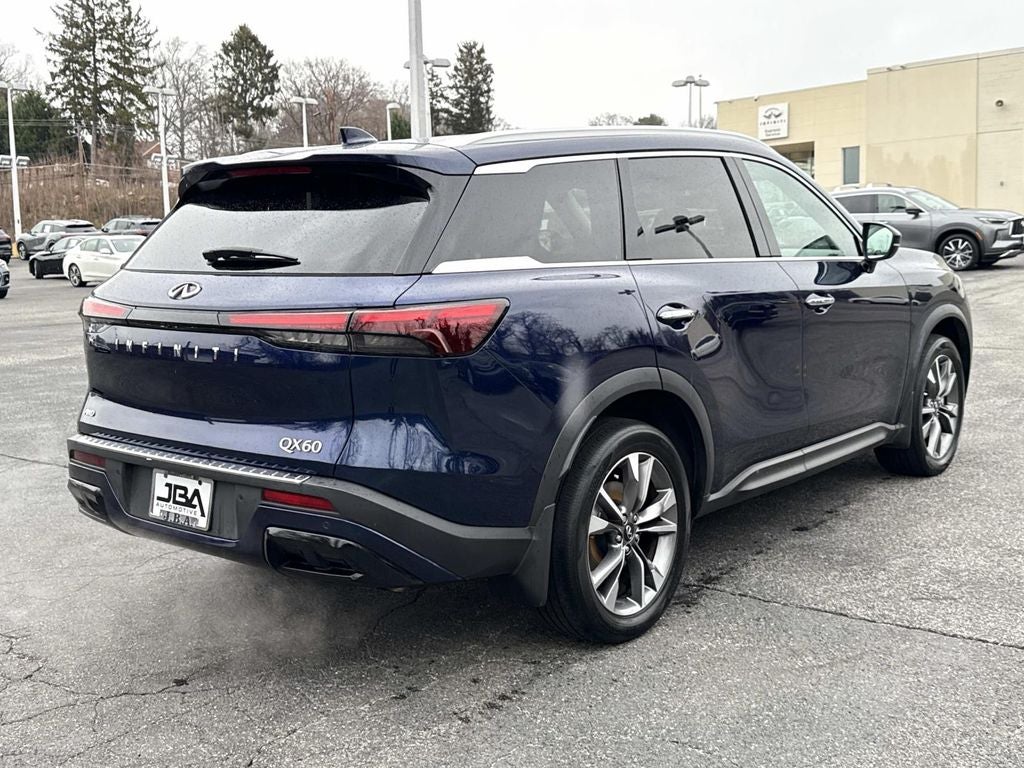 2023 INFINITI QX60 LUXE