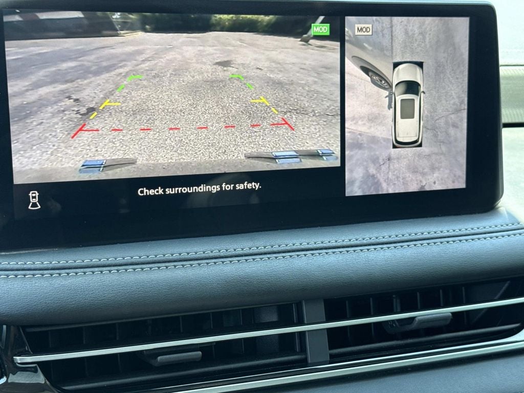 2023 INFINITI QX60 LUXE