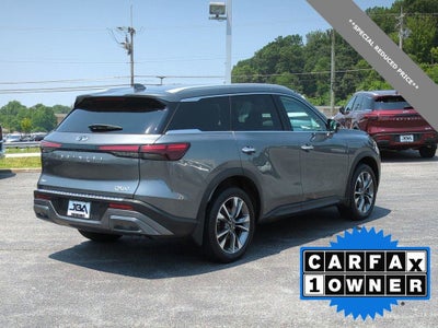 2022 INFINITI QX60 LUXE