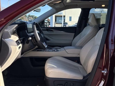 2022 INFINITI QX60 LUXE