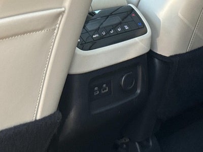 2022 INFINITI QX60 LUXE