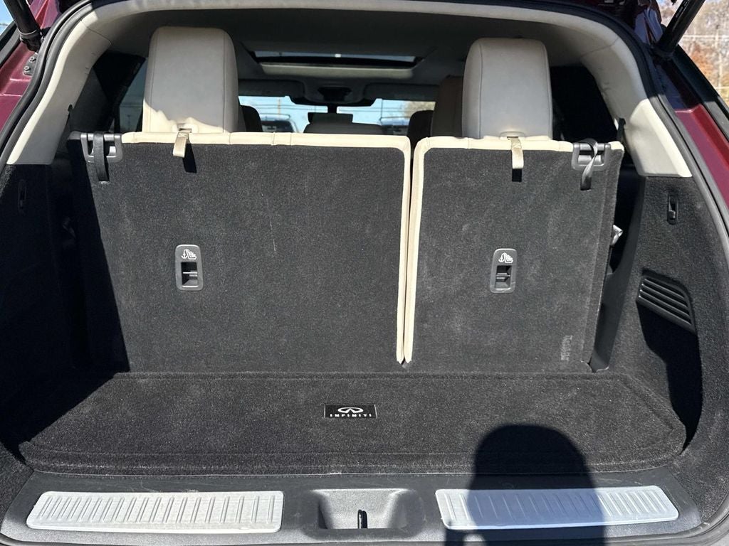 2022 INFINITI QX60 LUXE