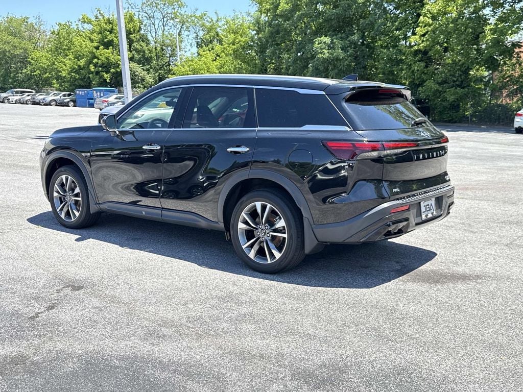 2023 INFINITI QX60 LUXE