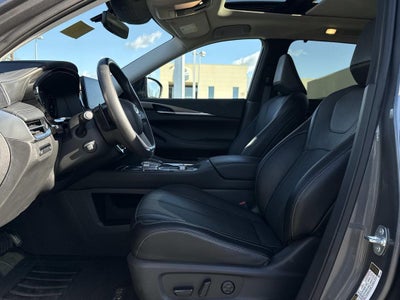 2024 INFINITI QX60 LUXE