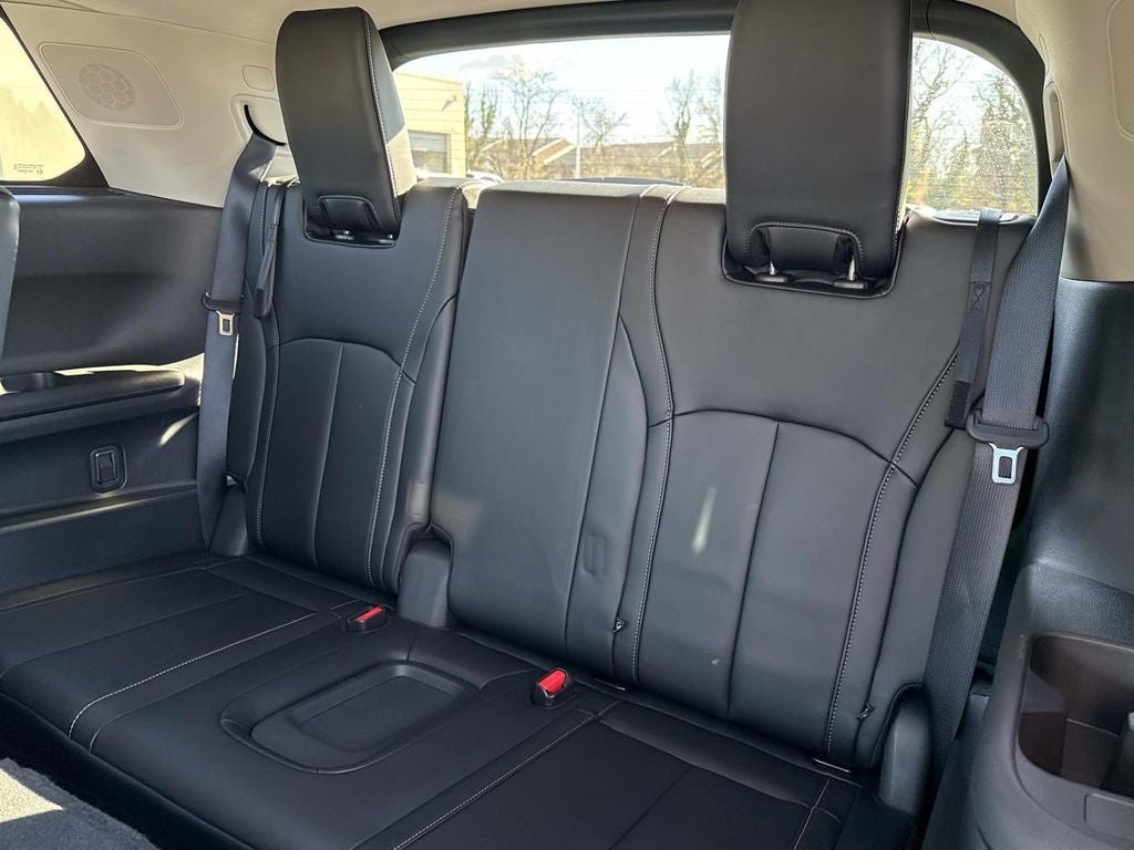 2024 INFINITI QX60 LUXE