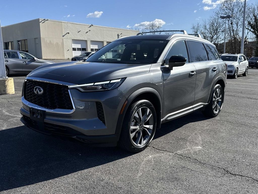 2024 INFINITI QX60 LUXE