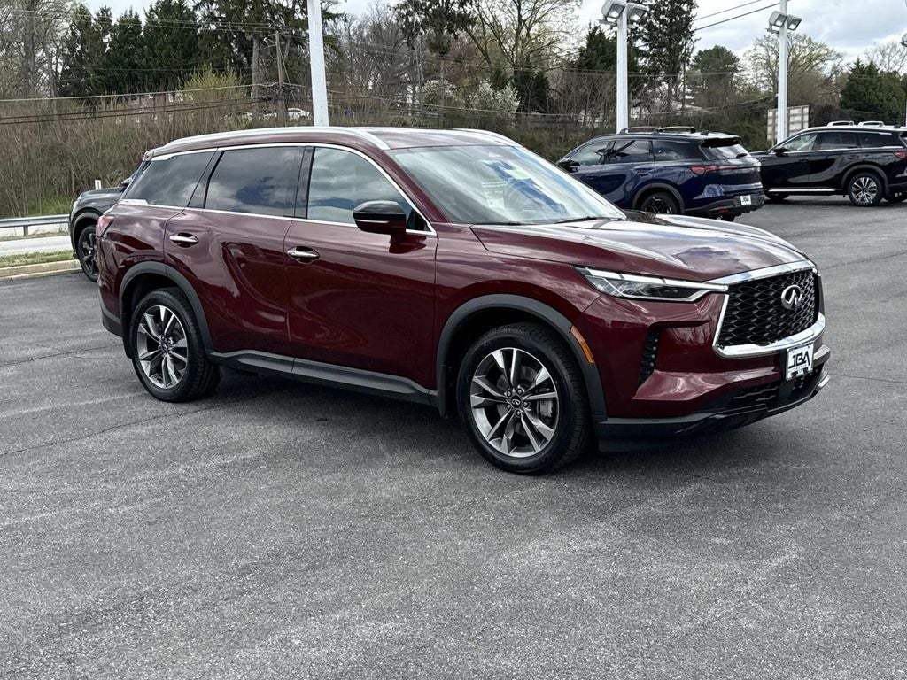 2023 INFINITI QX60 LUXE