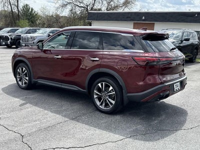 2023 INFINITI QX60 LUXE