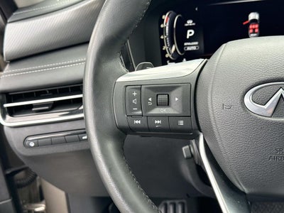 2023 INFINITI QX60 LUXE