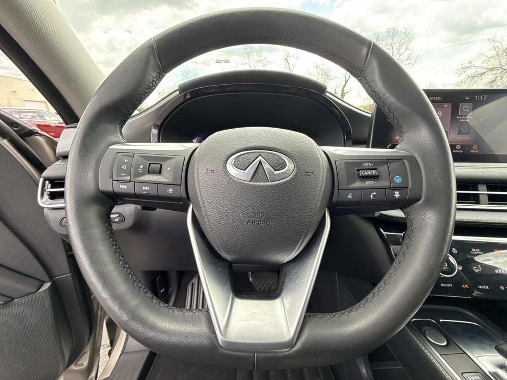 2023 INFINITI QX60 LUXE