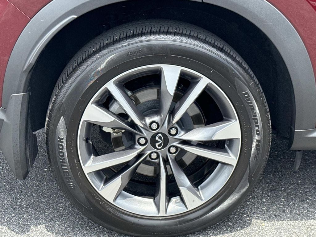 2024 INFINITI QX60 LUXE