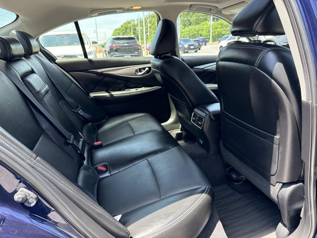 2023 INFINITI Q50 LUXE