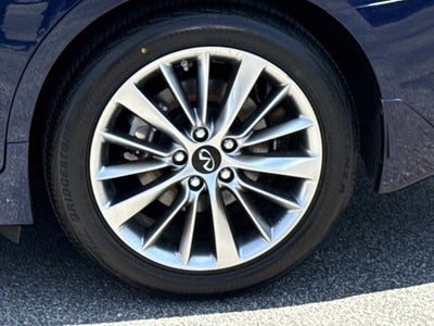 2023 INFINITI Q50 LUXE