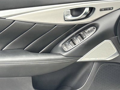 2023 INFINITI Q50 LUXE