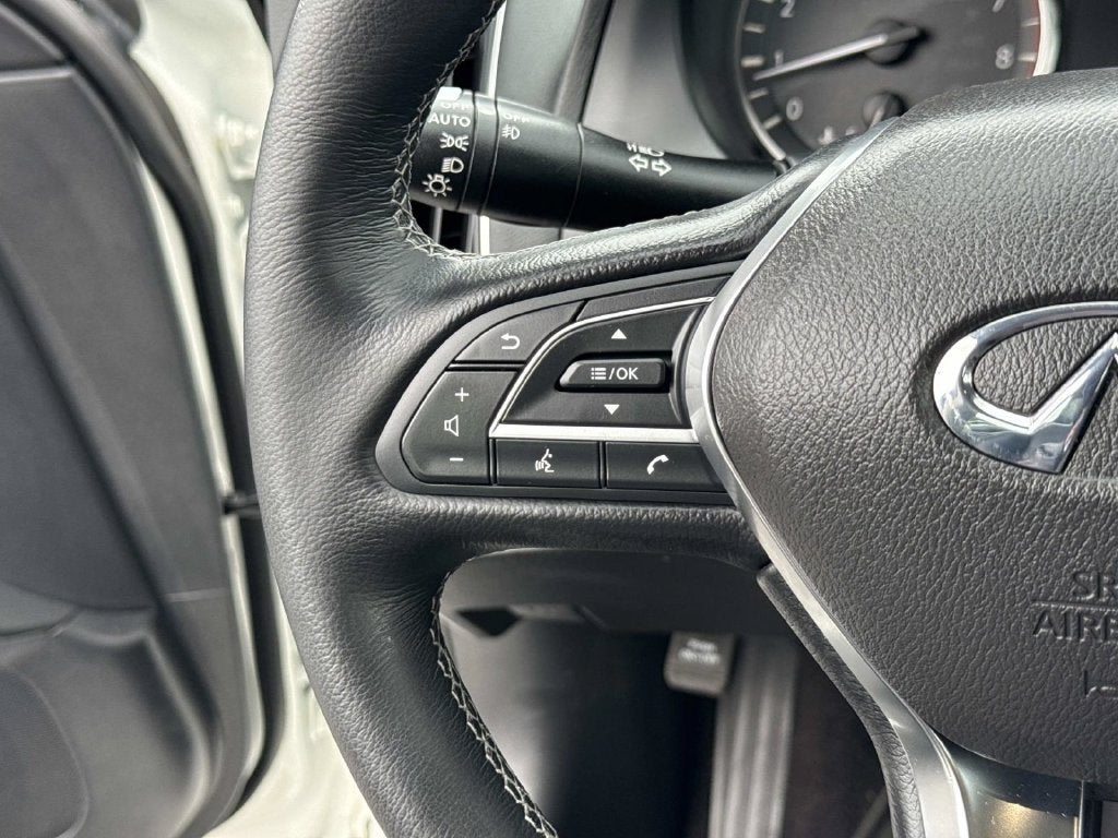 2023 INFINITI Q50 LUXE