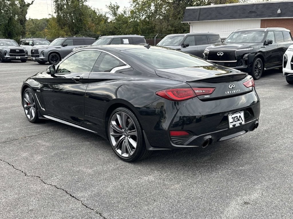 2018 INFINITI Q60 Red Sport 400