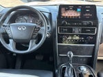 2023 INFINITI QX80 LUXE