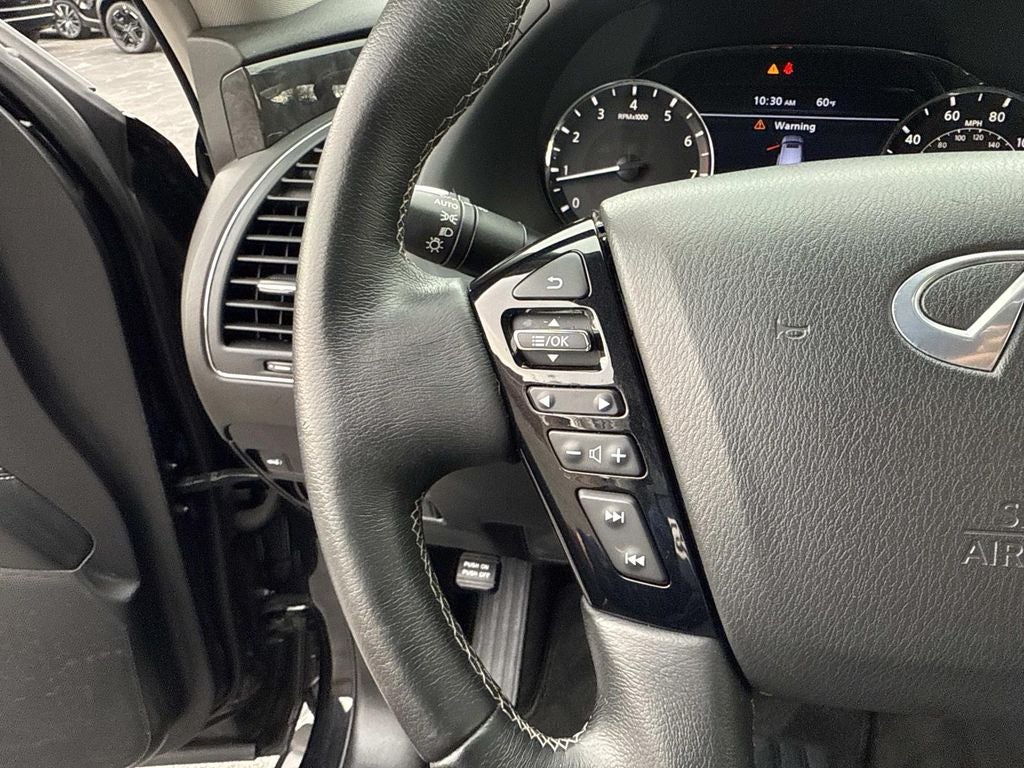 2023 INFINITI QX80 LUXE