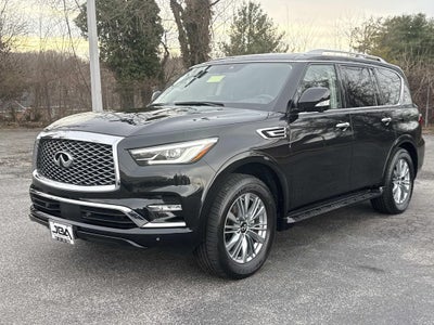 2023 INFINITI QX80 LUXE