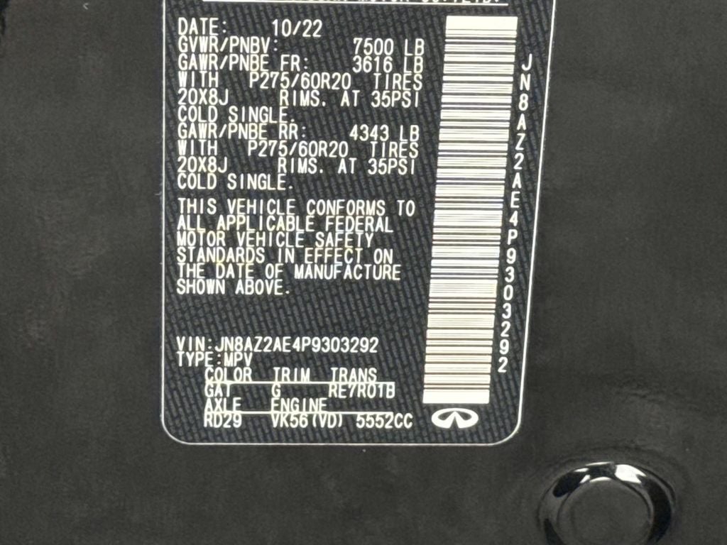 2023 INFINITI QX80 LUXE