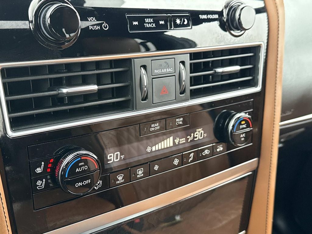 2024 INFINITI QX80 Sensory