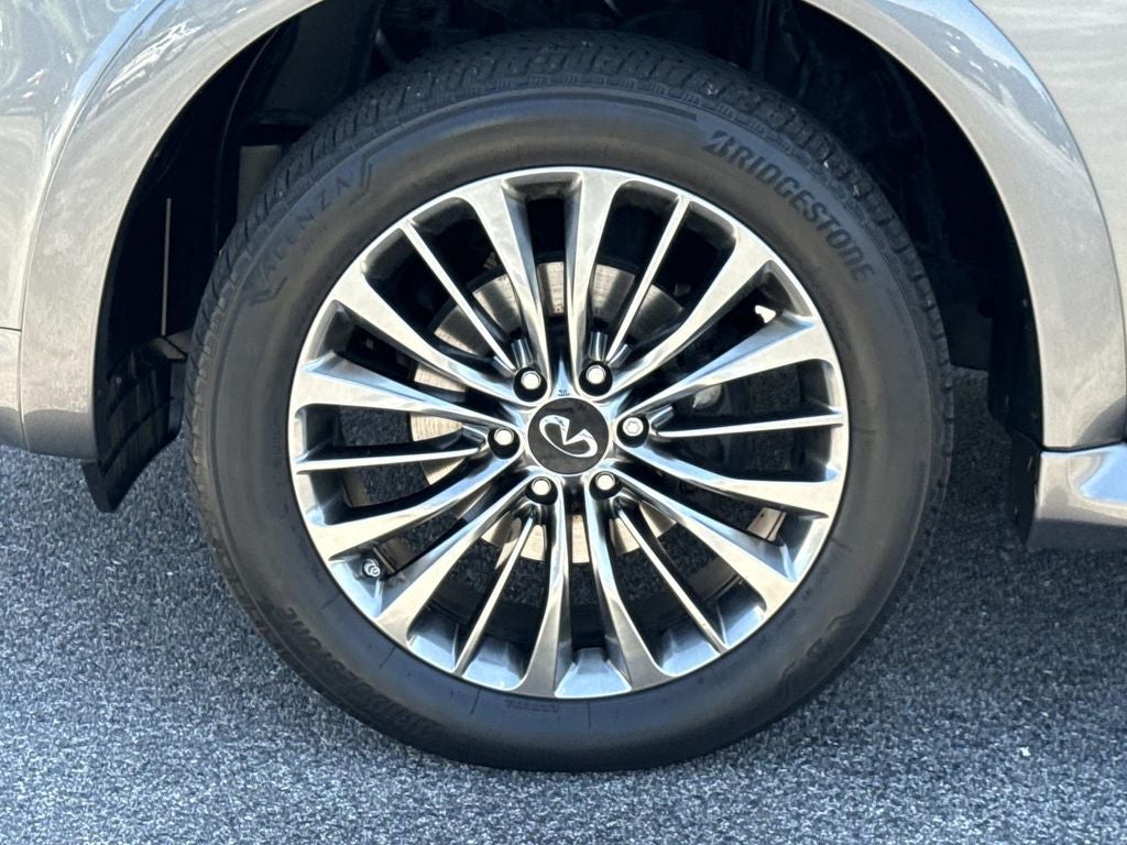 2019 INFINITI QX80 LUXE
