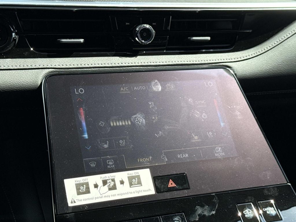 2026 INFINITI QX80 LUXE