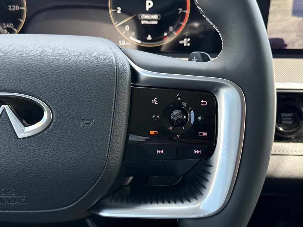 2026 INFINITI QX80 LUXE