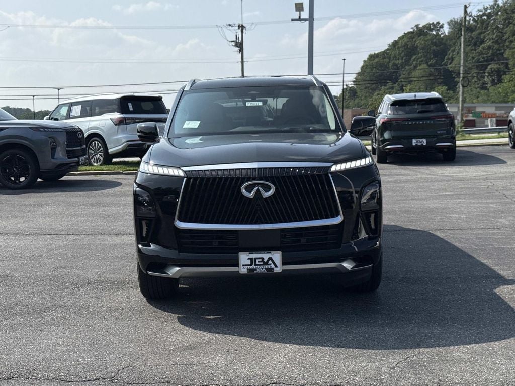 2027 INFINITI QX80 LUXE
