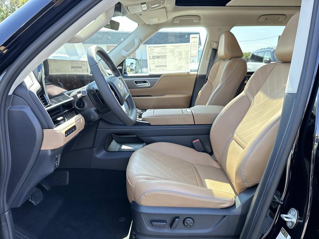 2027 INFINITI QX80 LUXE