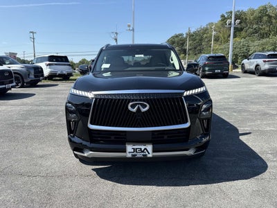 2027 INFINITI QX80 LUXE