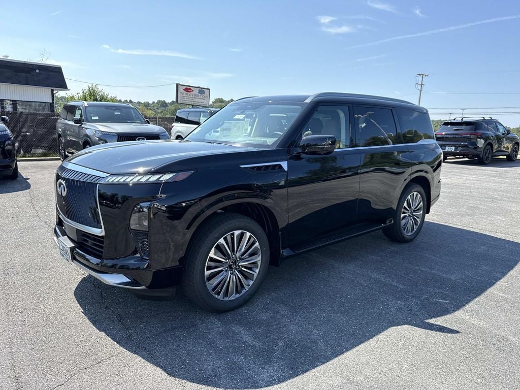 2027 INFINITI QX80 LUXE