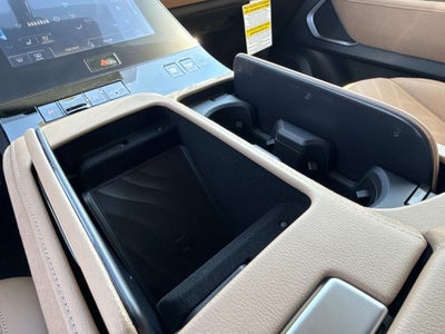 2027 INFINITI QX80 LUXE