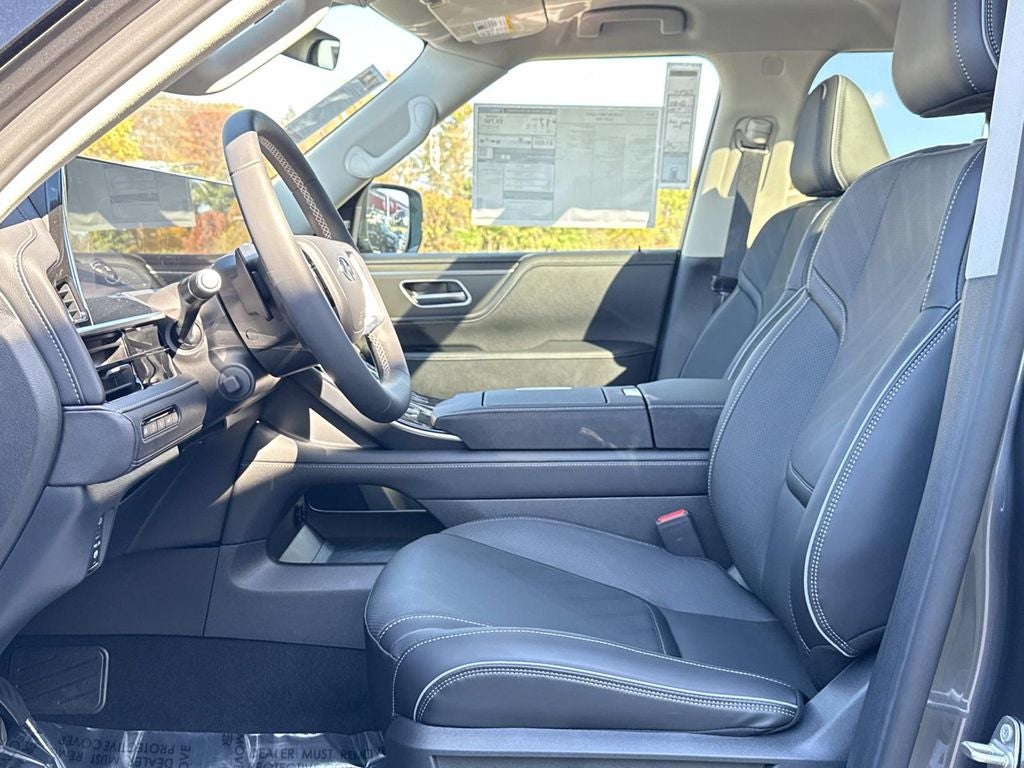 2026 INFINITI QX80 LUXE