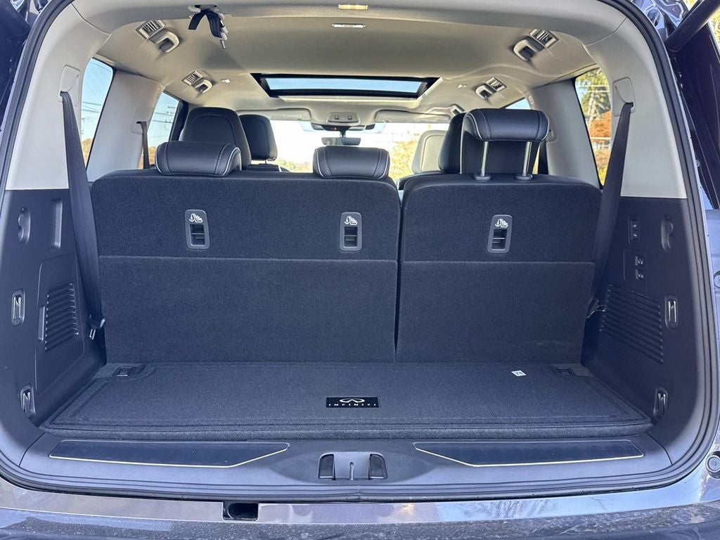 2026 INFINITI QX80 LUXE