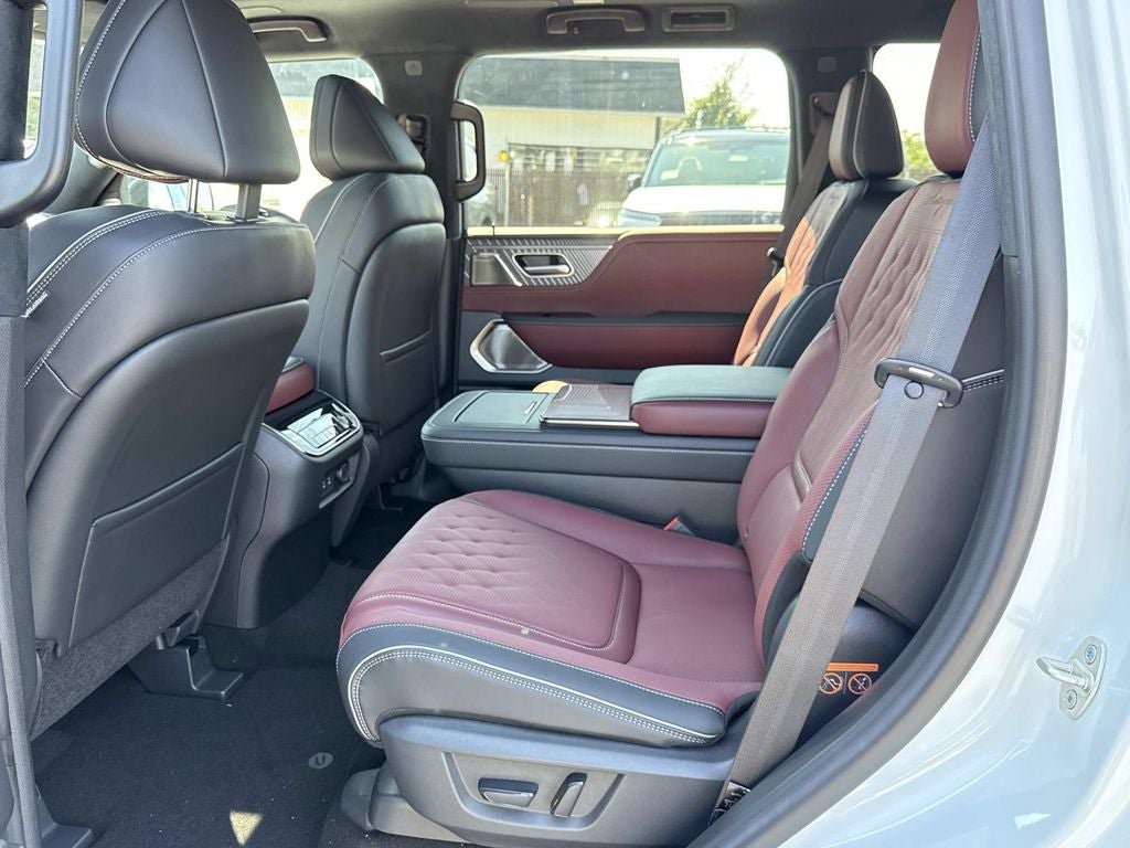 2027 INFINITI QX80 AUTOGRAPH