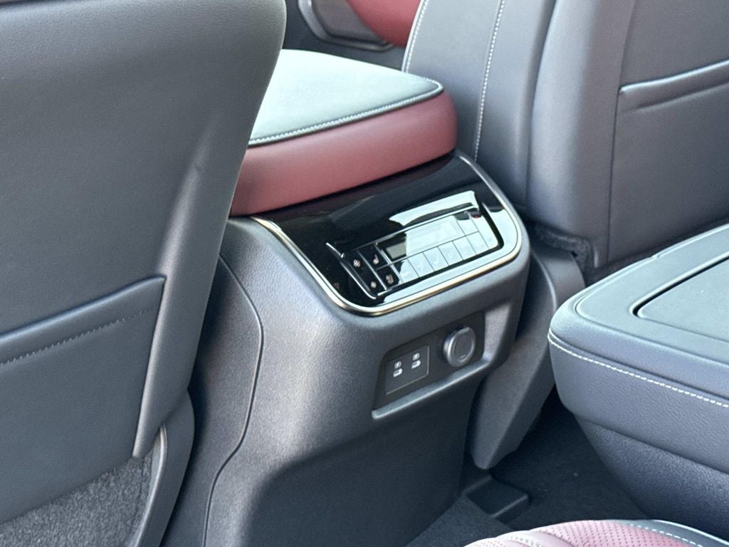 2027 INFINITI QX80 AUTOGRAPH