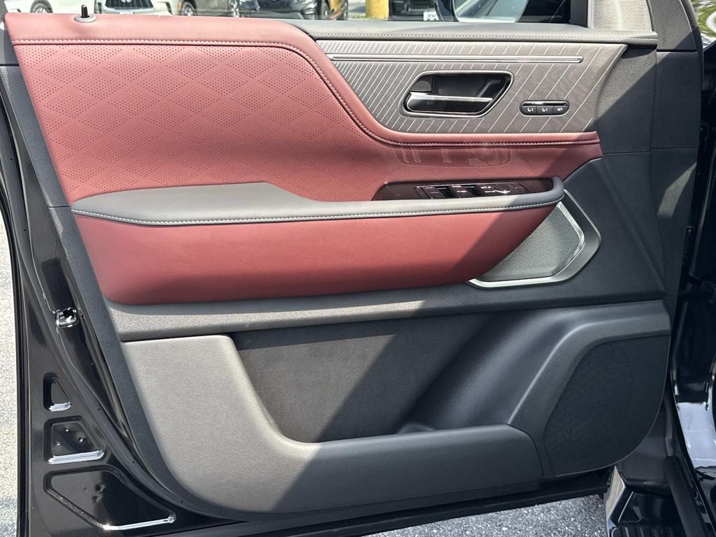 2027 INFINITI QX80 AUTOGRAPH
