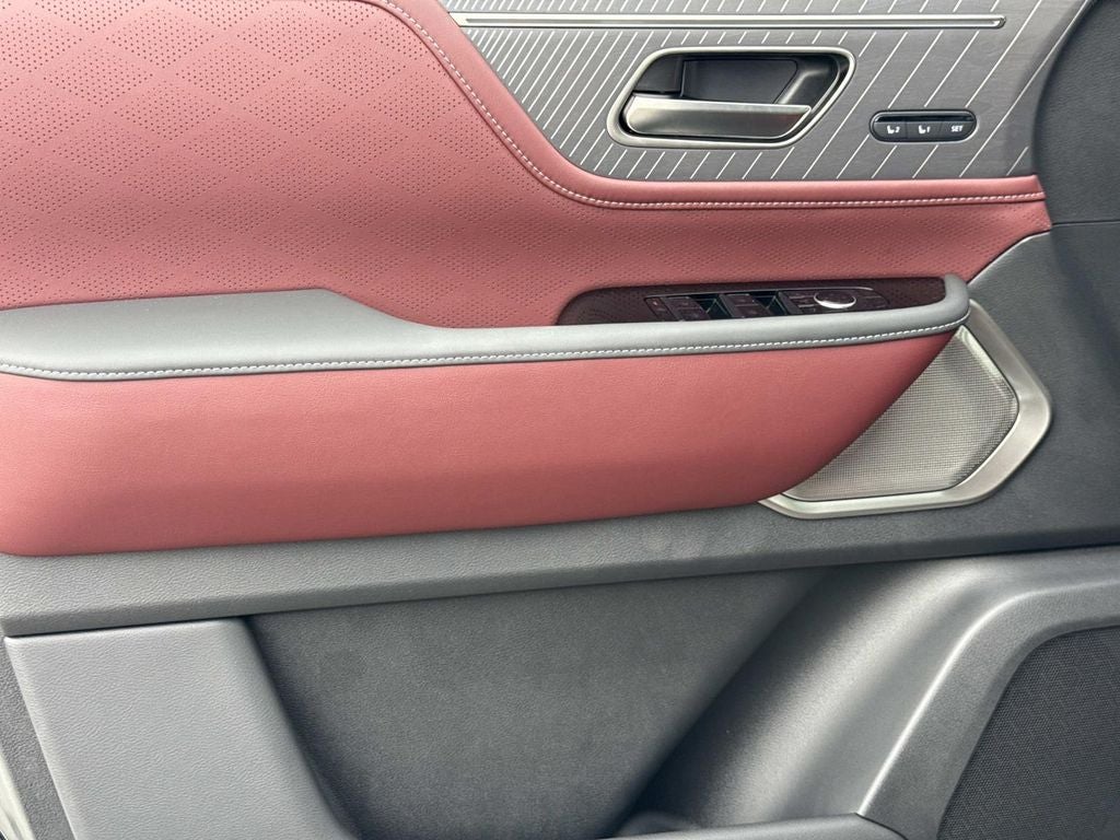 2027 INFINITI QX80 AUTOGRAPH