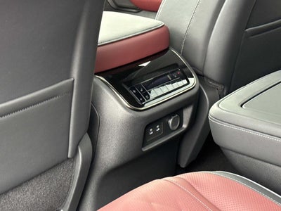 2027 INFINITI QX80 AUTOGRAPH