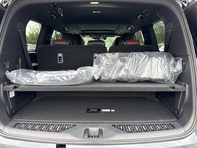 2027 INFINITI QX80 AUTOGRAPH
