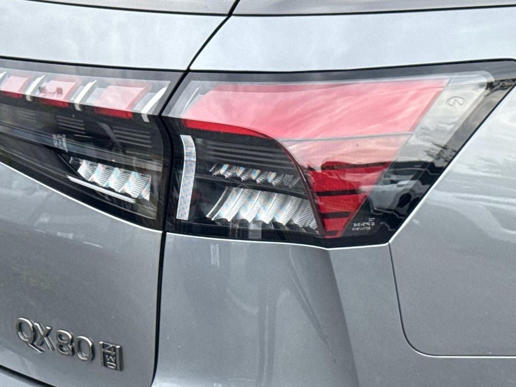 2027 INFINITI QX80 AUTOGRAPH