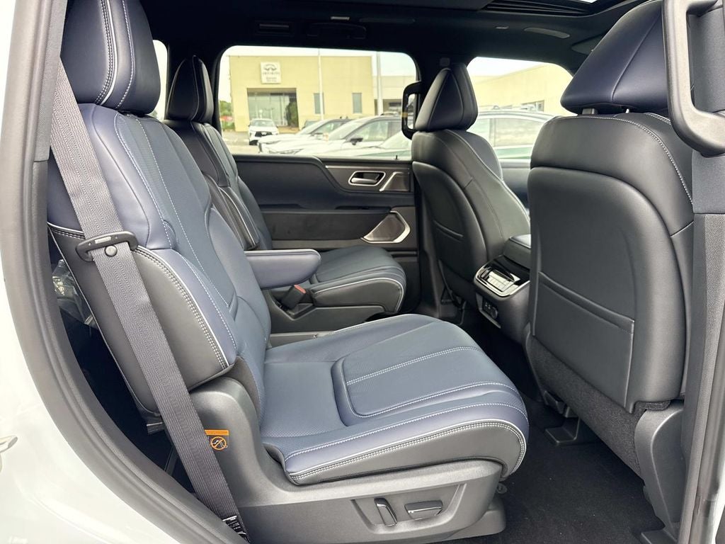 2027 INFINITI QX80 SPORT