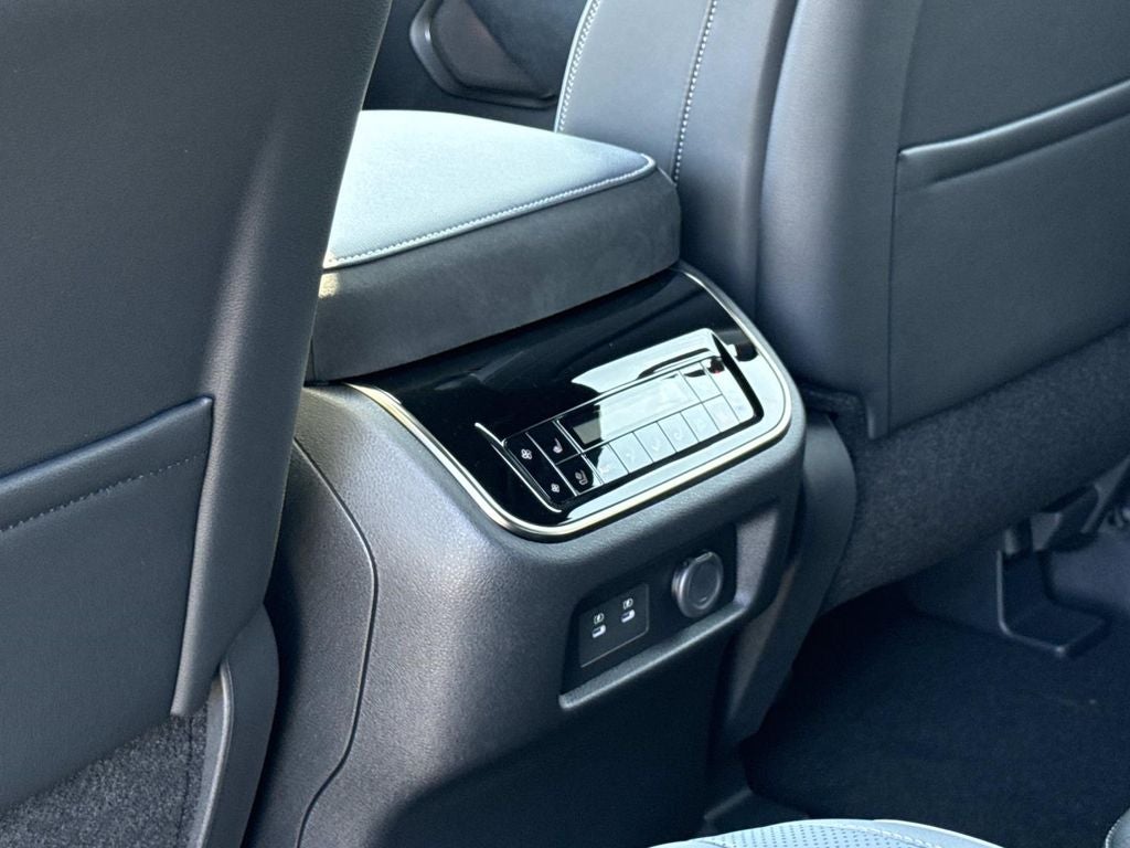 2027 INFINITI QX80 SPORT