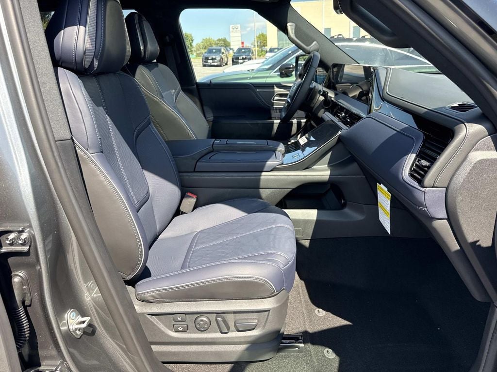 2027 INFINITI QX80 SPORT