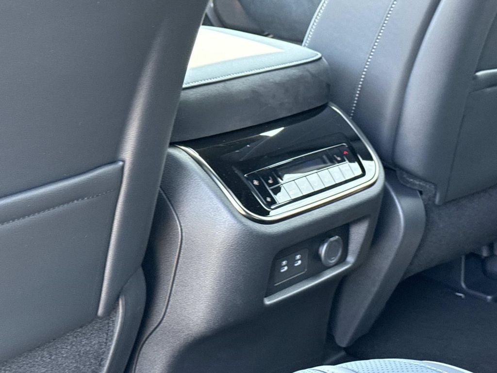 2027 INFINITI QX80 SPORT